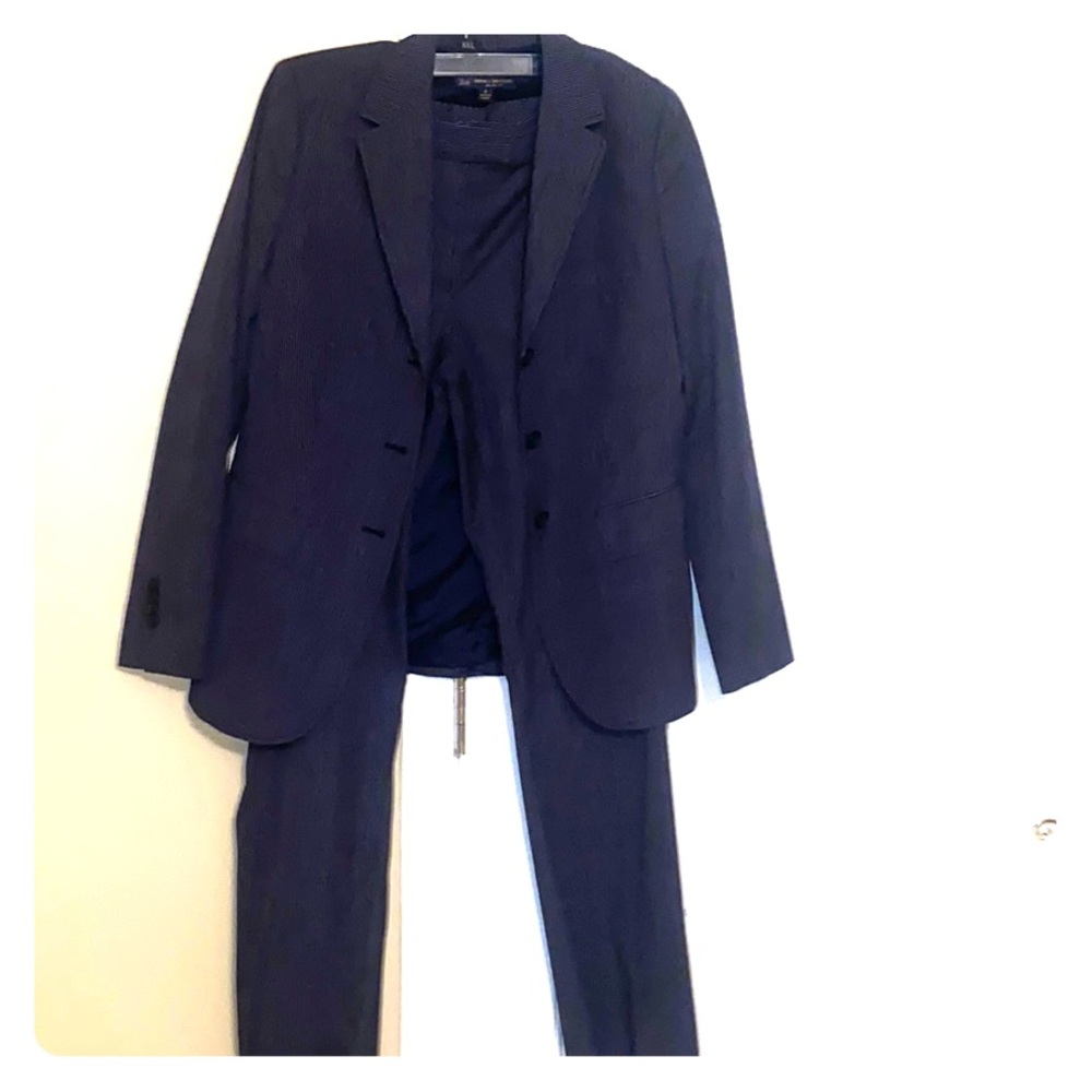Brooks Brothers 346 Milano Fit suit